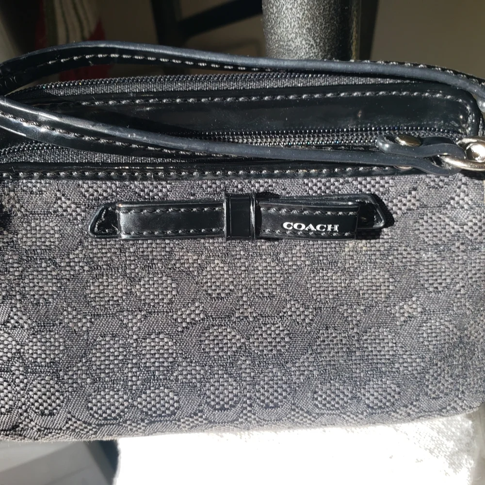 Coach Charcoal Jacquard Signature Wristlet - Picture 2 of 8